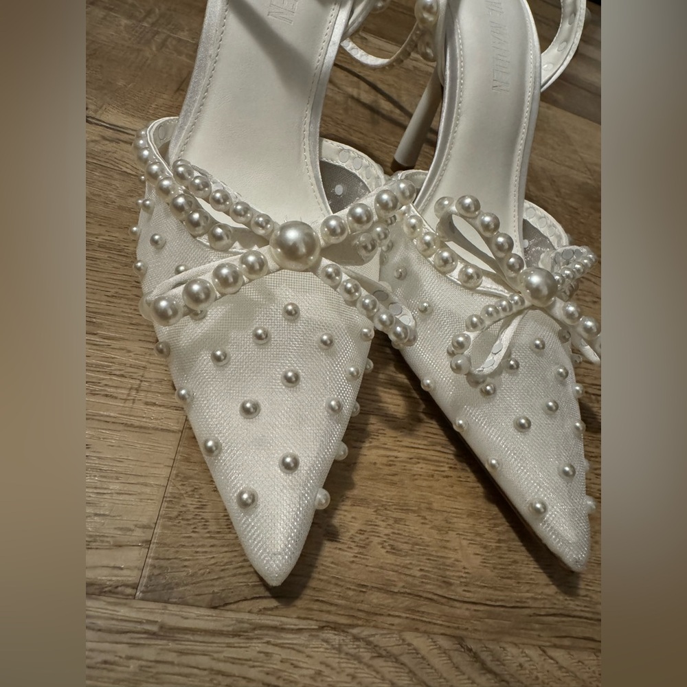 White Pearl-Embellished Women's Heels. Brand new. Only tried on indoor. - Picture 9 of 13